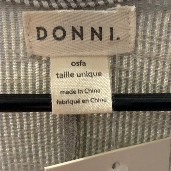 Poncho - Picture 4 of 5